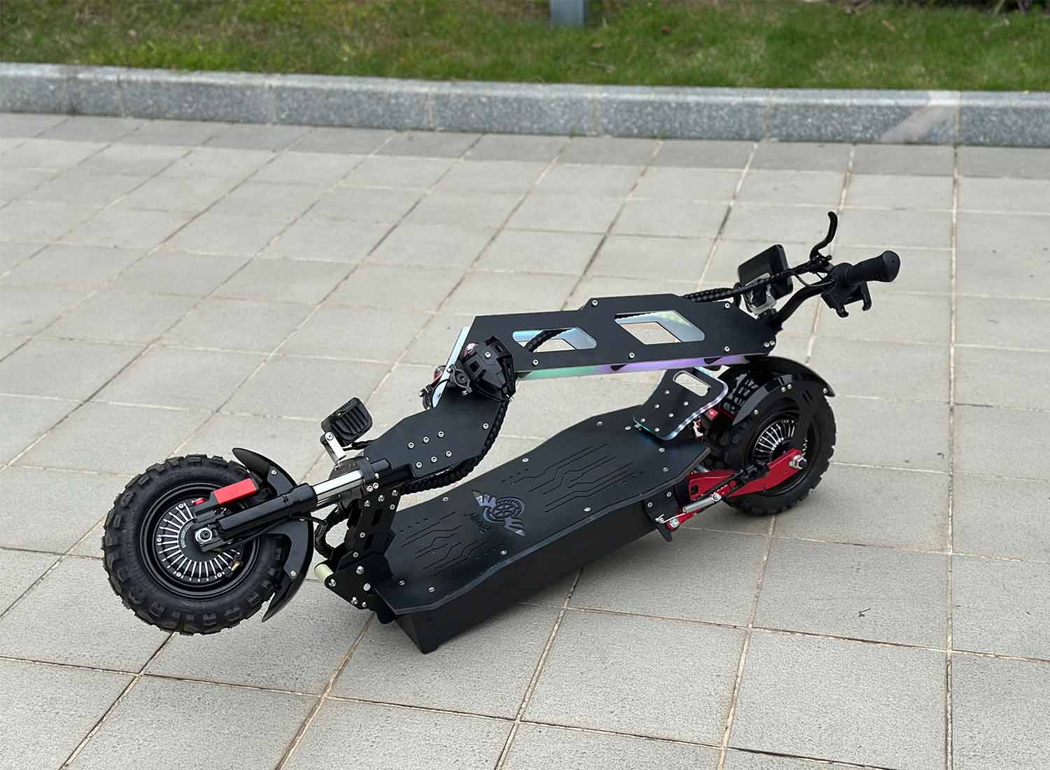 Freego D11 Landtiger Electric Scooter Foldable Dual Motor 4000W, speed 28mph ,Range 50 miles,D11.