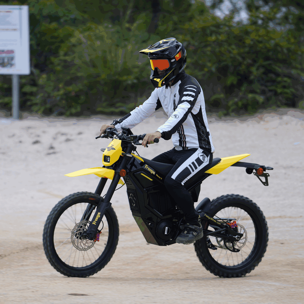 Freego Nova 5 Mid-Drive Off-Road Electric Dirt Bike, speed 53mph (85km/h) , Range 70 miles,Nova5.