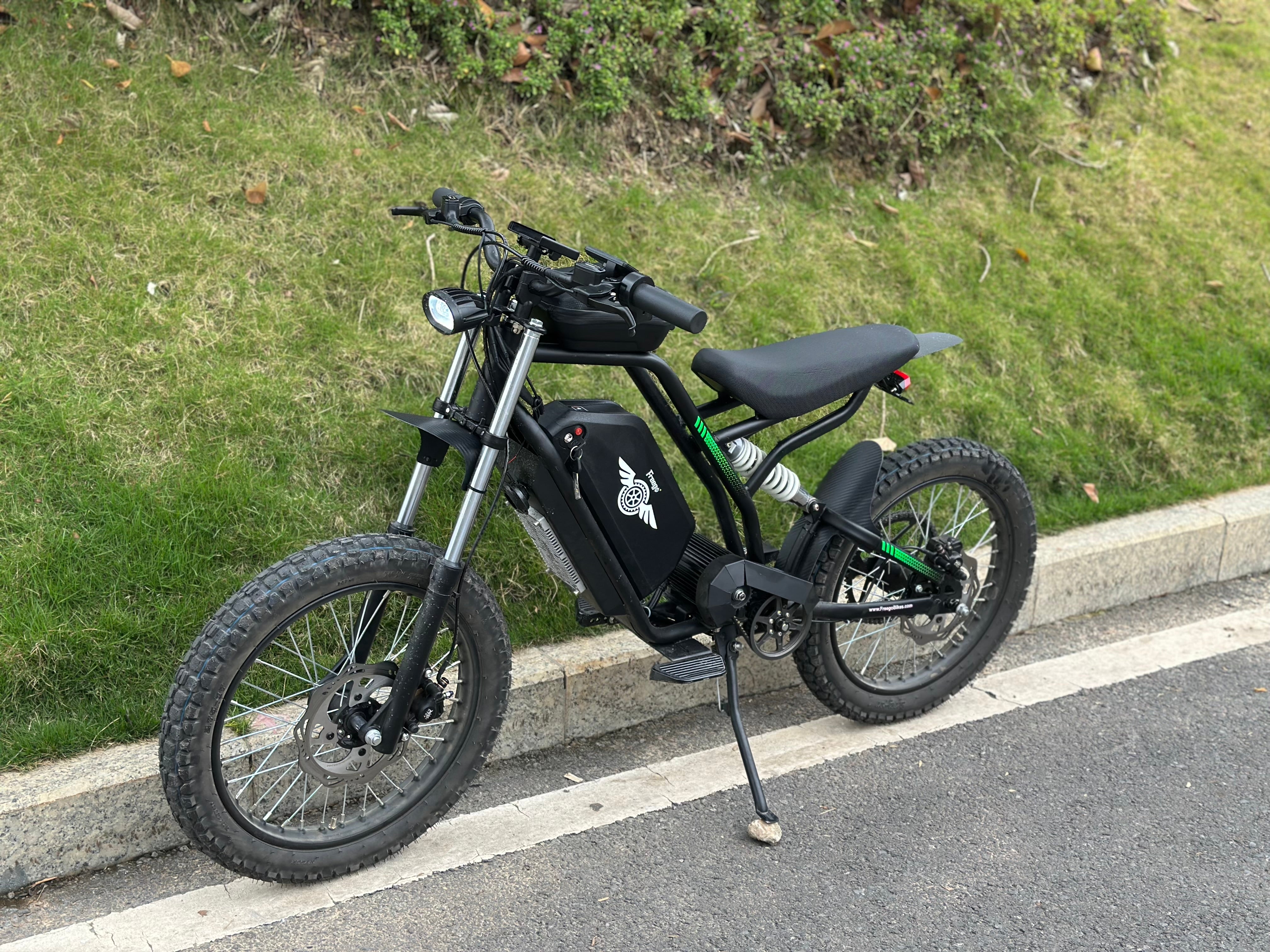 Freego Nova 3 Mid-Drive All-Terrain Dirt eBike. Max speed:40mph (64km/h) Range:50 miles