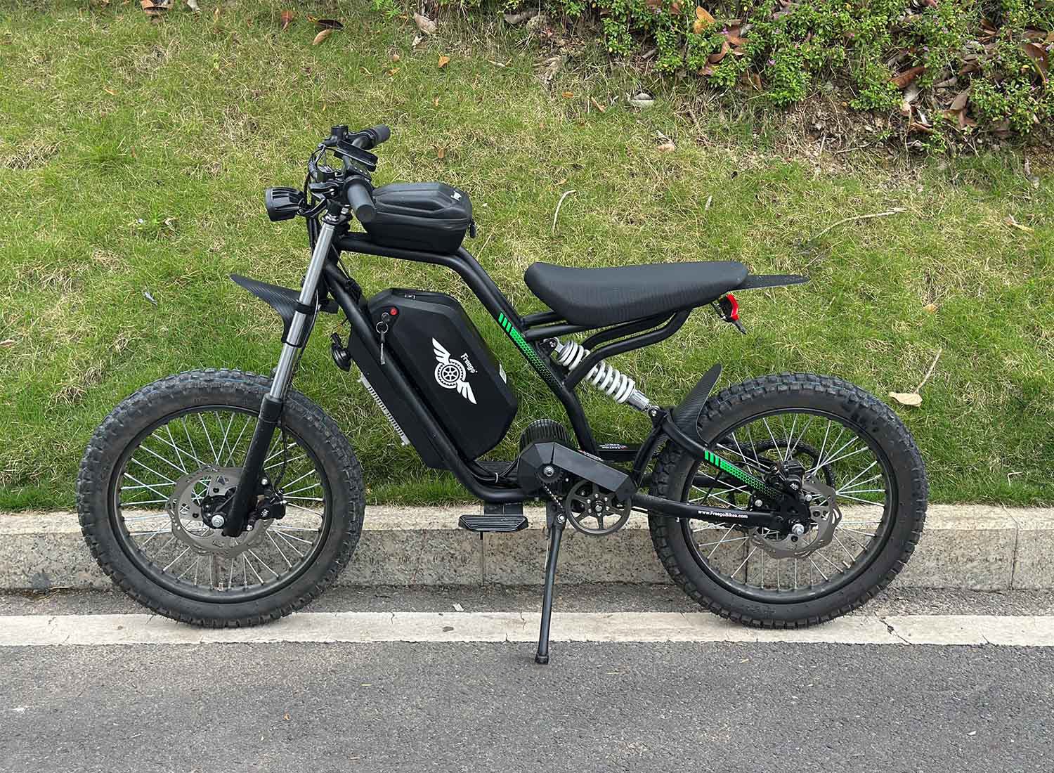 Freego Nova 3 Mid-Drive All-Terrain Dirt eBike. Max speed:40mph (64km/h) Range:50 miles
